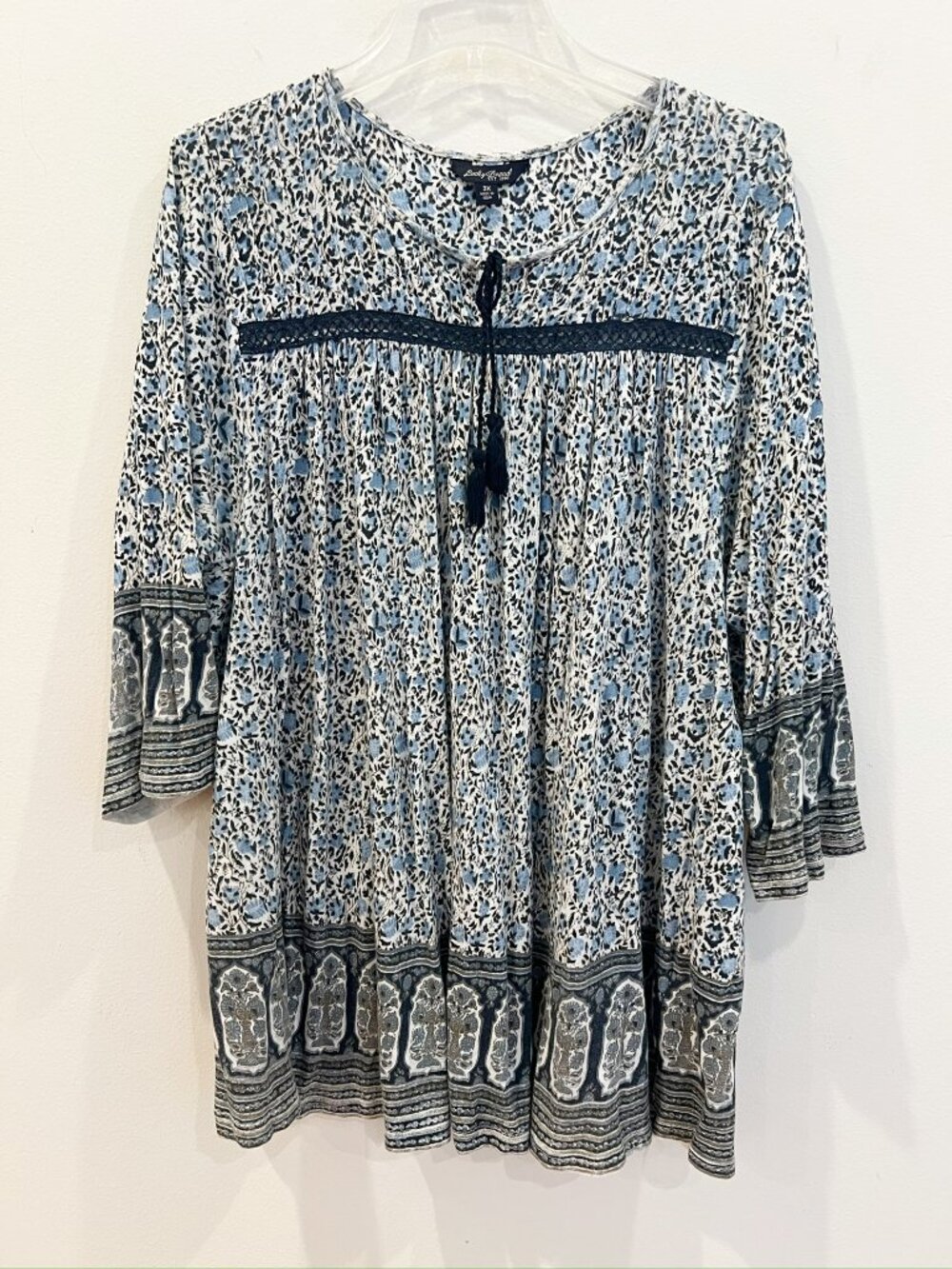 Lucky Brand Top Womens 3X Blue Floral Long Sleeve Boho Tassels Crochet Flowy
